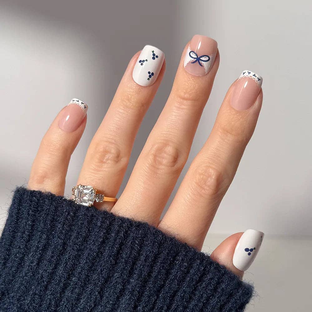 Blue A Kiss Press-On Nails | Short Squoval