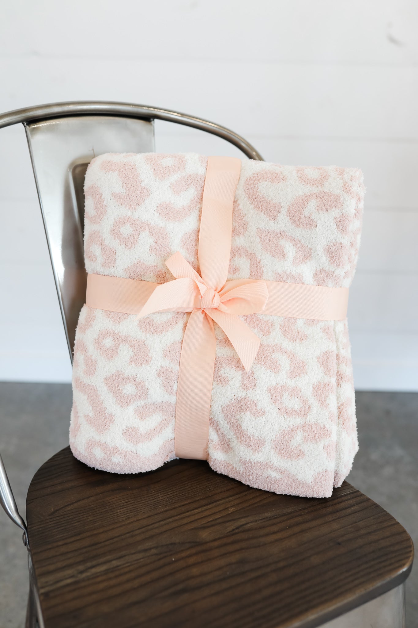 Leopard Comfy Luxe Blanket - Pink
