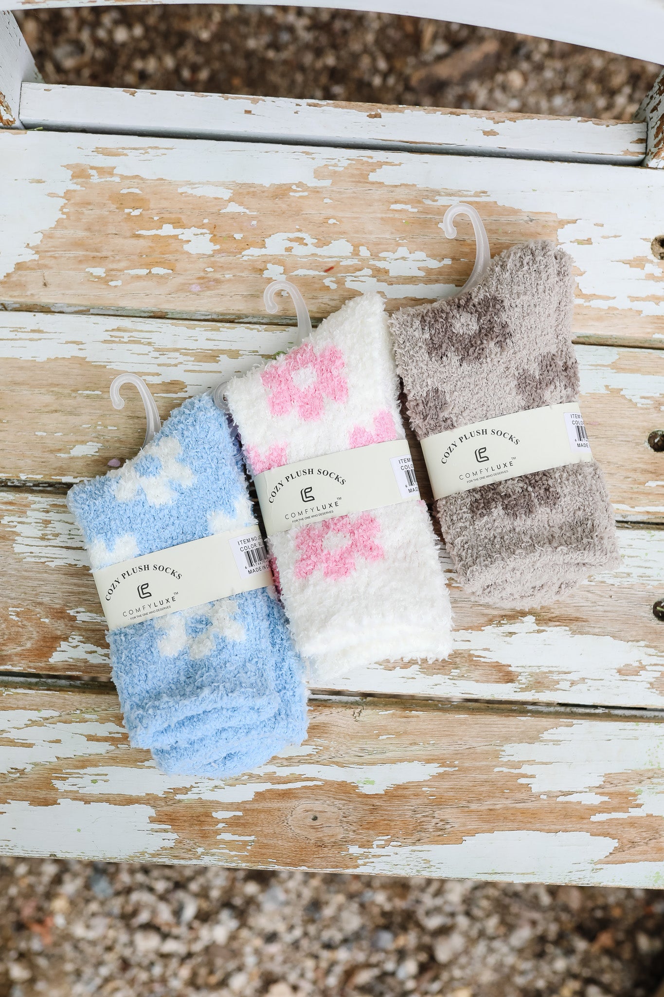 Comfy Luxe Cozy Plush Flower Socks - Blue, Tan, & Ivory