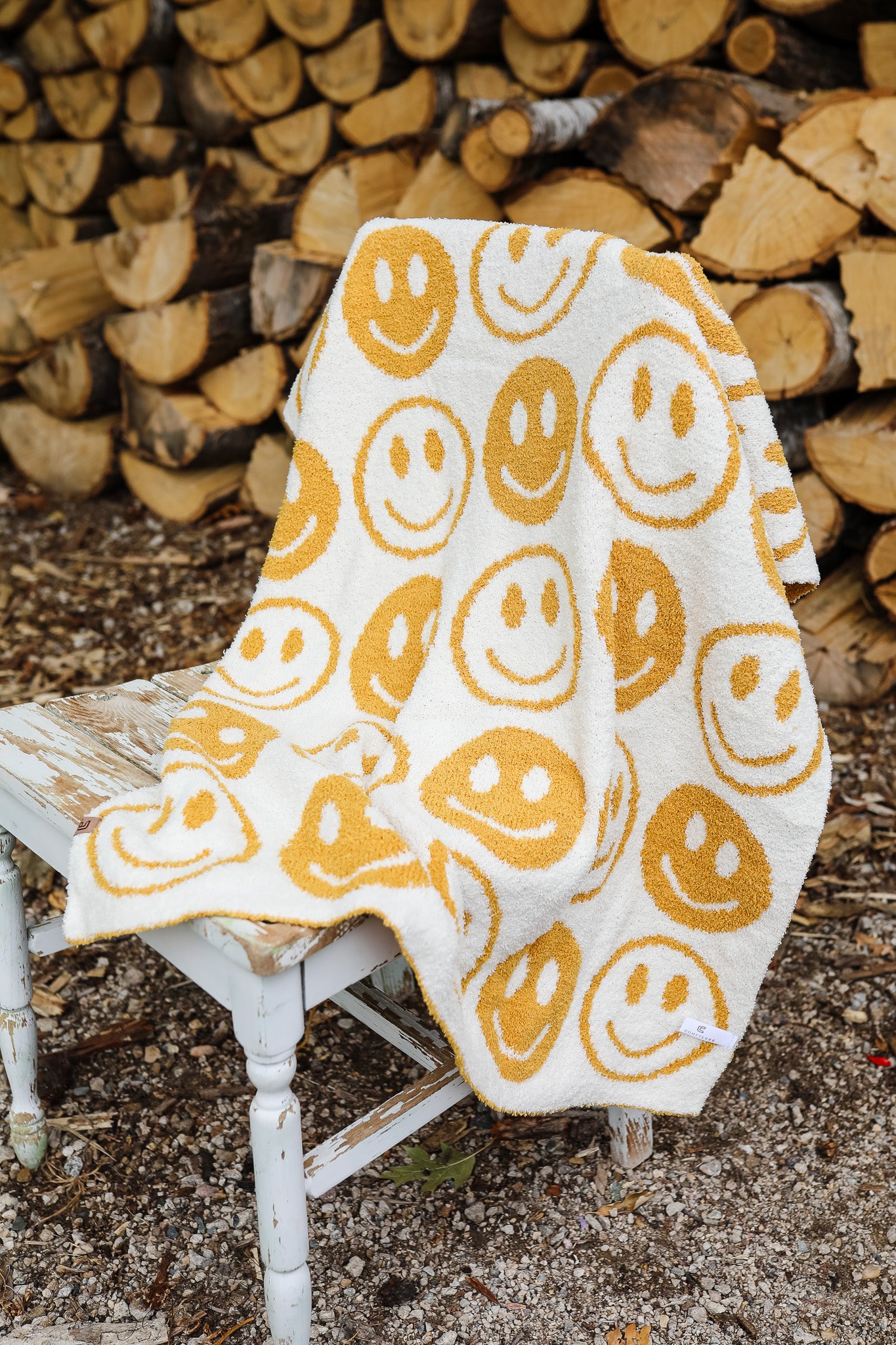 Happy Face Comfy Luxe Kids Blanket - Yellow