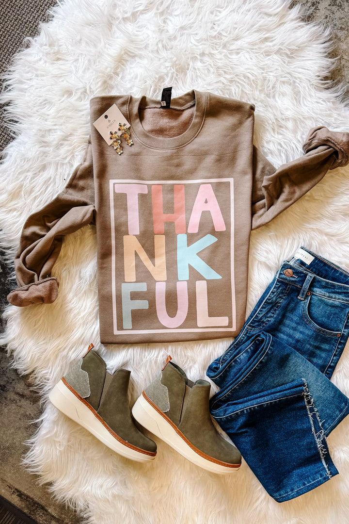 Pastel Thankful Crewneck Sweatshirt - Brown