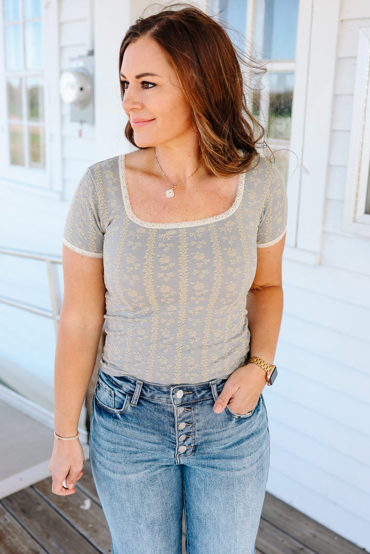 Tatum Lace Trim Floral Top - Dolphin Grey