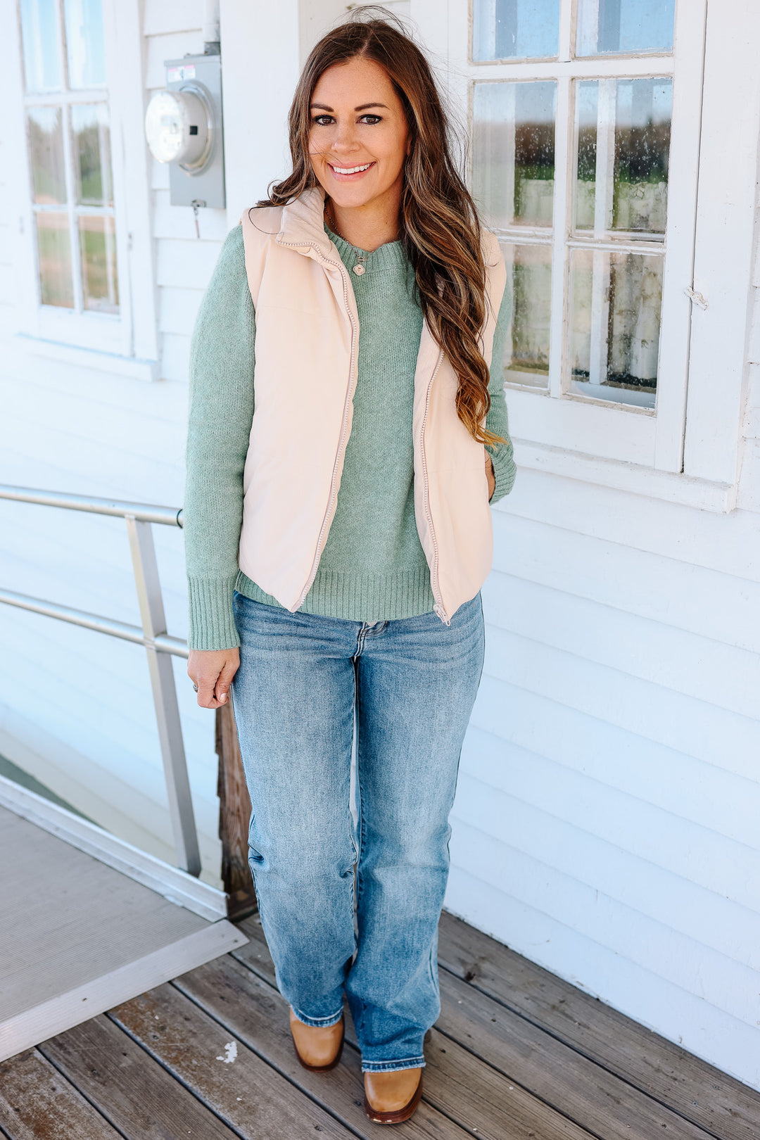 Brinley Corduroy Reversible Puffer Vest - Oatmeal