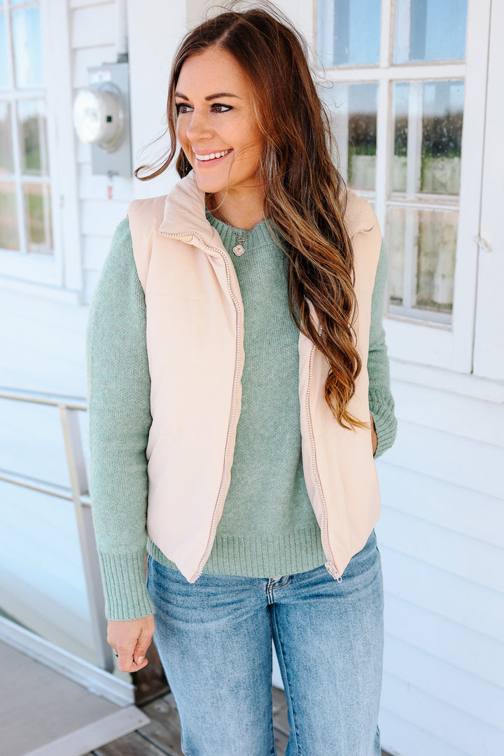 Brinley Corduroy Reversible Puffer Vest - Oatmeal