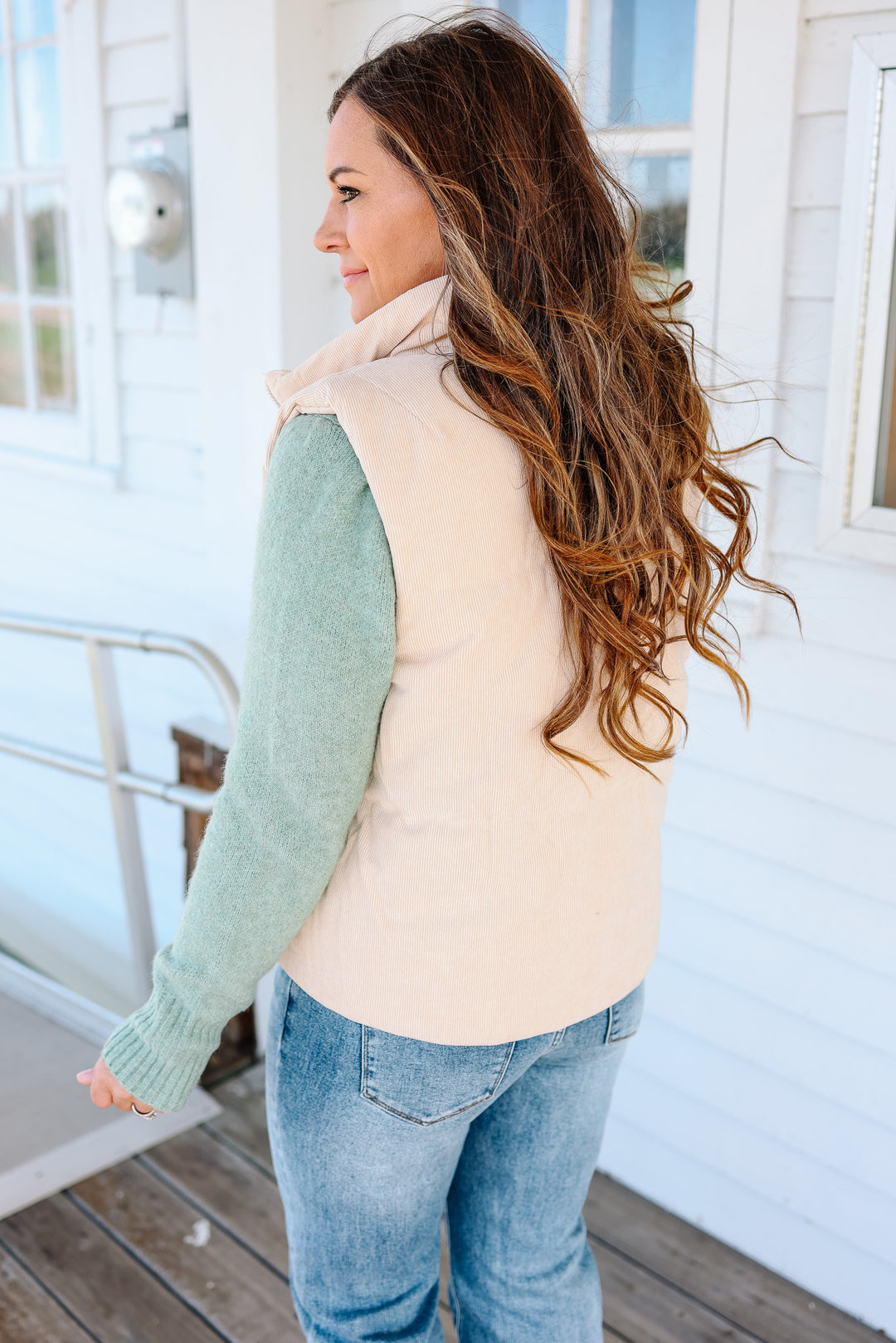 Brinley Corduroy Reversible Puffer Vest - Oatmeal