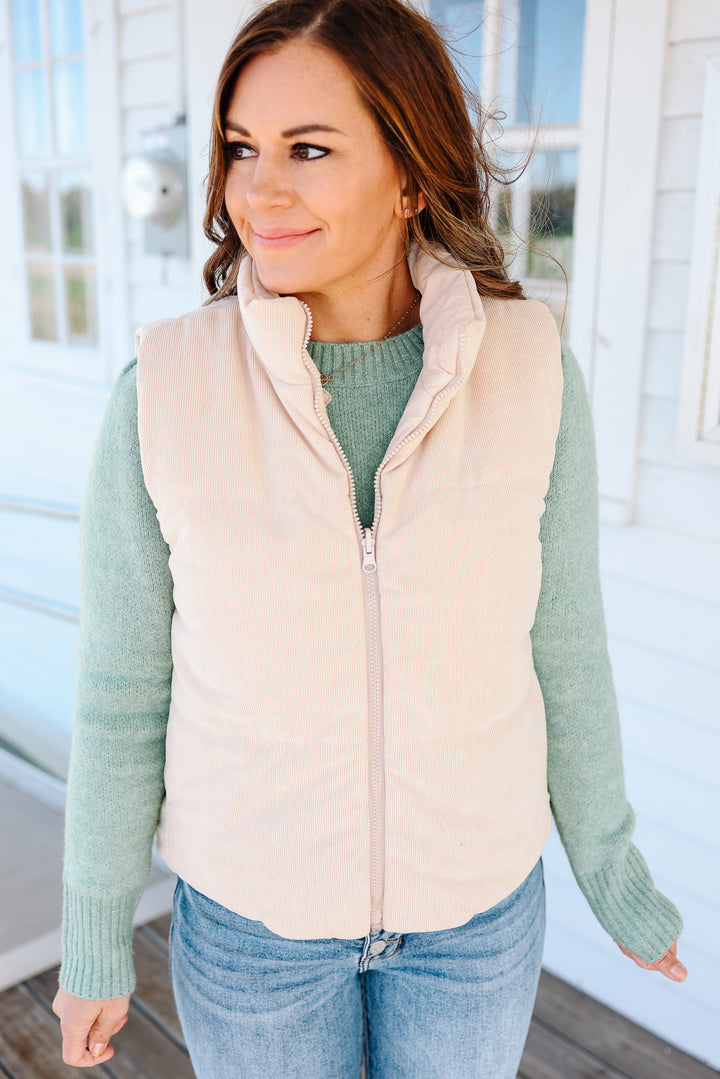 Brinley Corduroy Reversible Puffer Vest - Oatmeal
