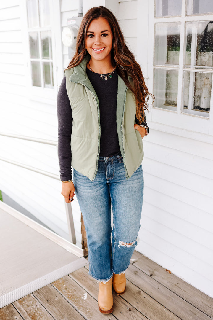Brinley Corduroy Reversible Puffer Vest - Sage