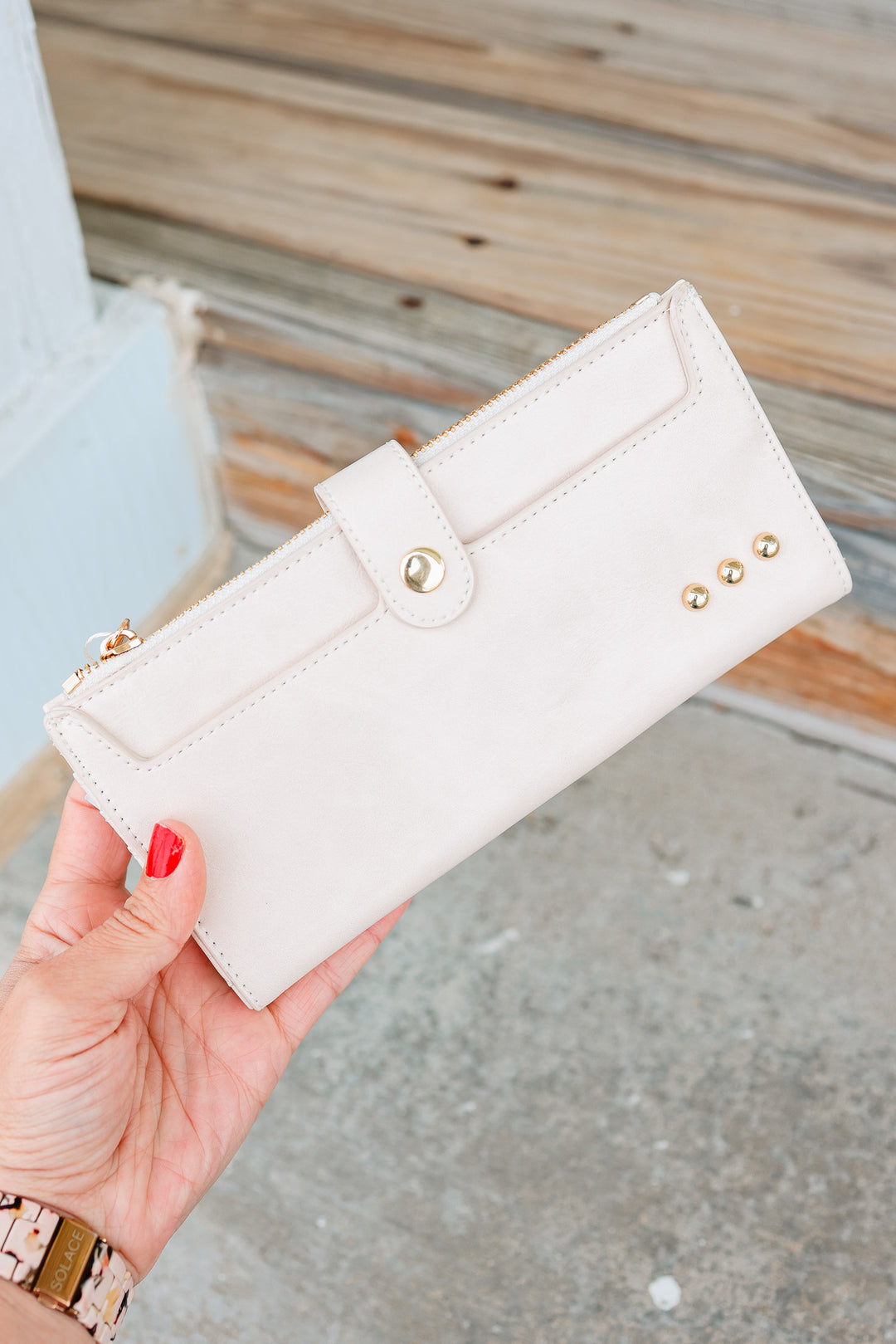 Essentials Carryall Wallet - Cream