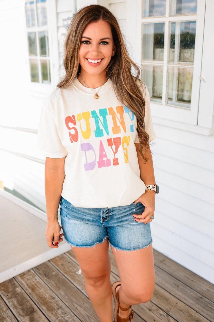 Colorful Sunny Days Graphic Tee - Ivory