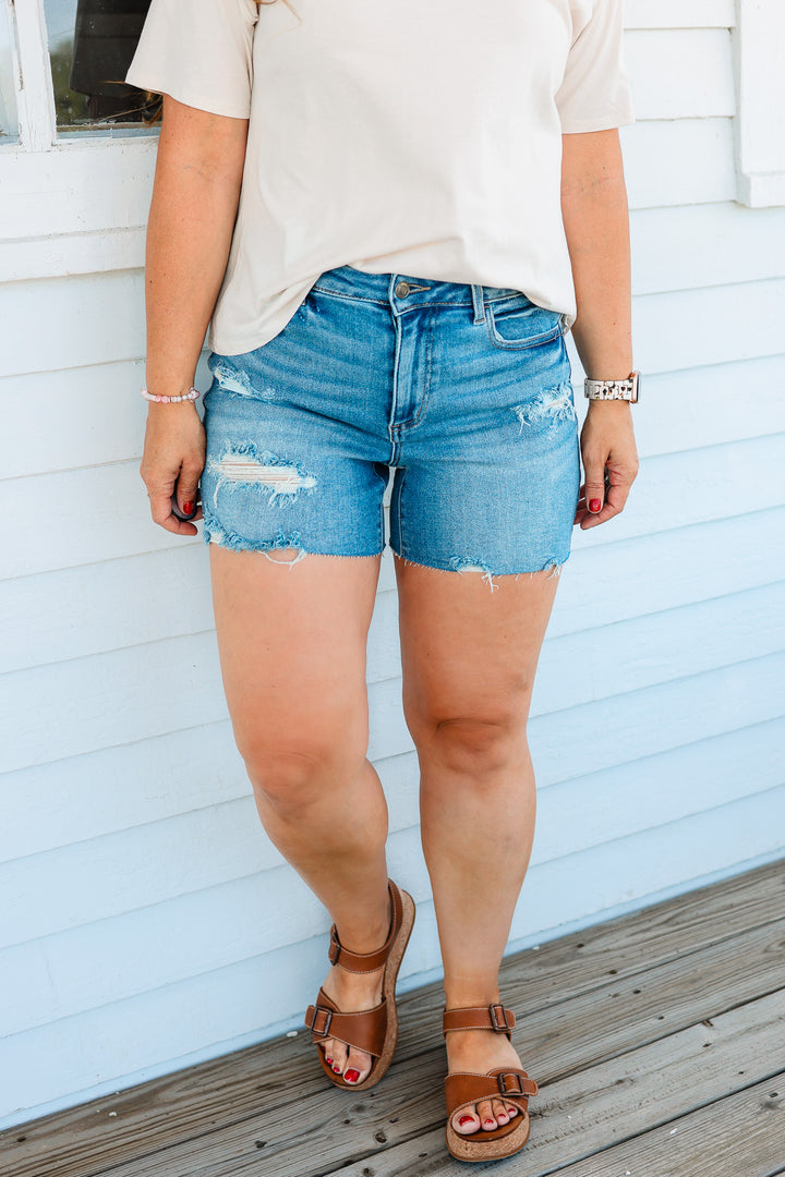 Oaklyn Mid Rise Boyfriend Short