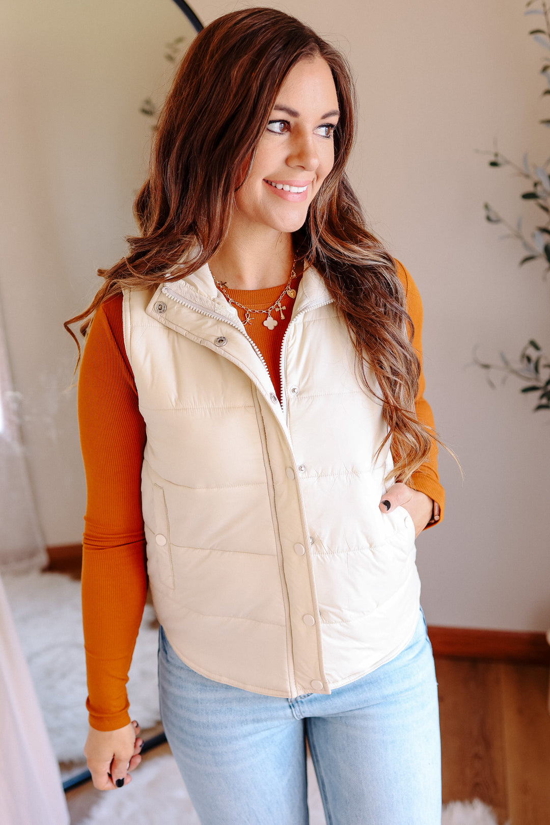 Lennox Zip Up Puffer Vest - Beige