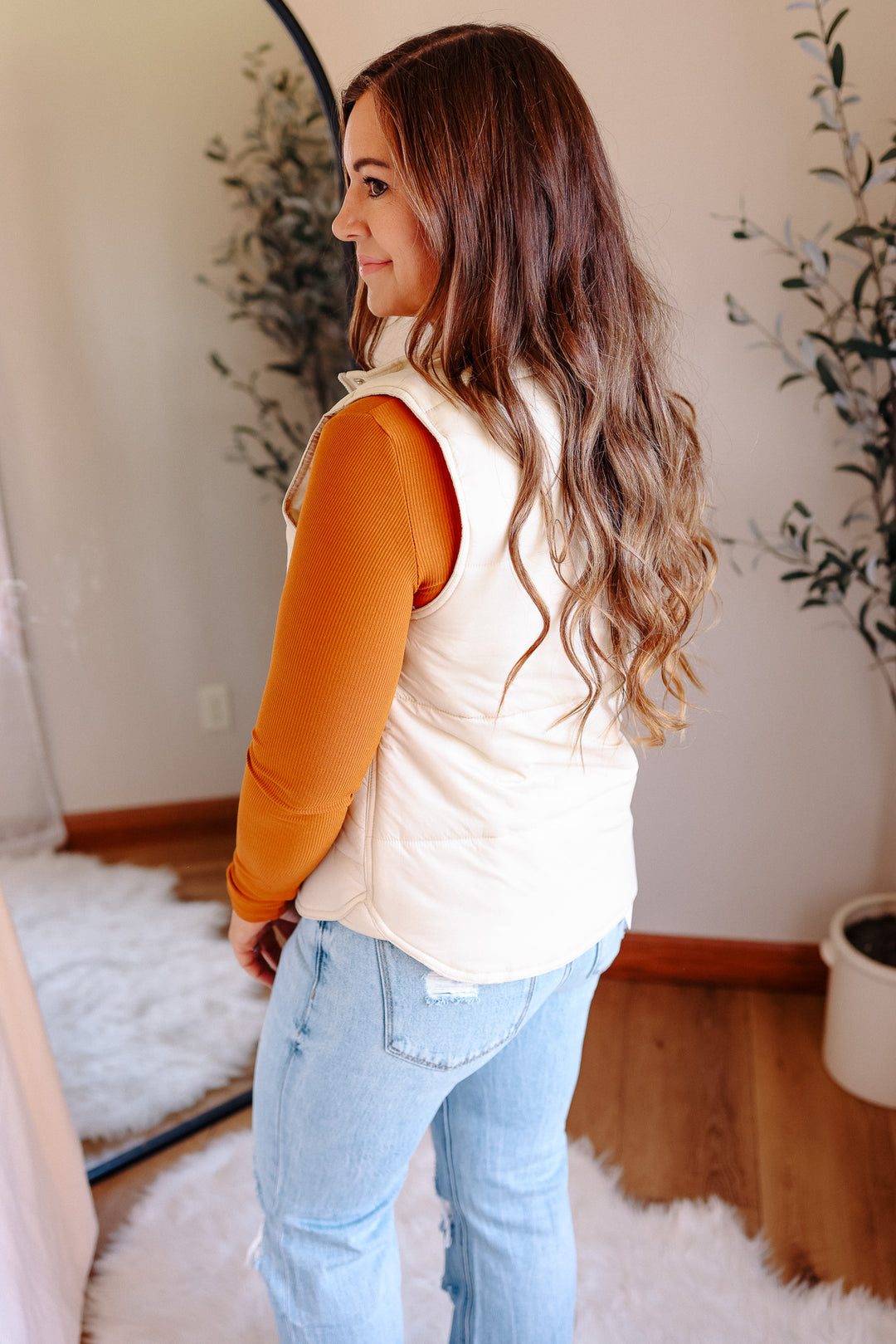 Lennox Zip Up Puffer Vest - Beige