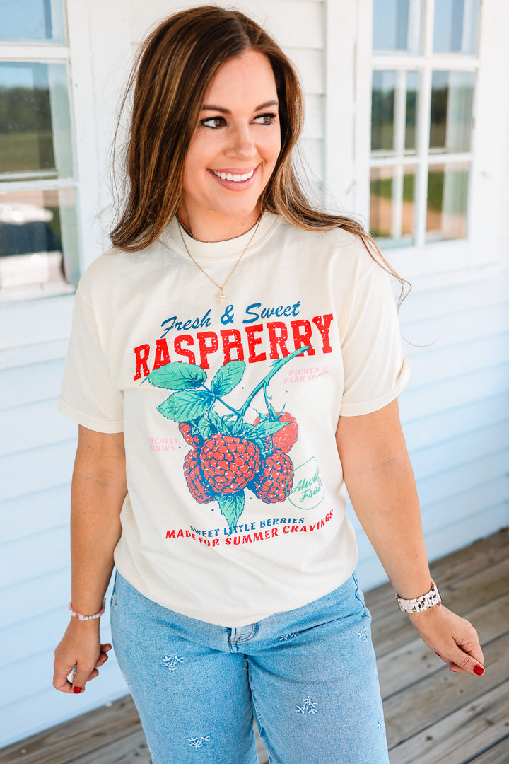 Retro Fruit Market Graphic Tees - Ivory