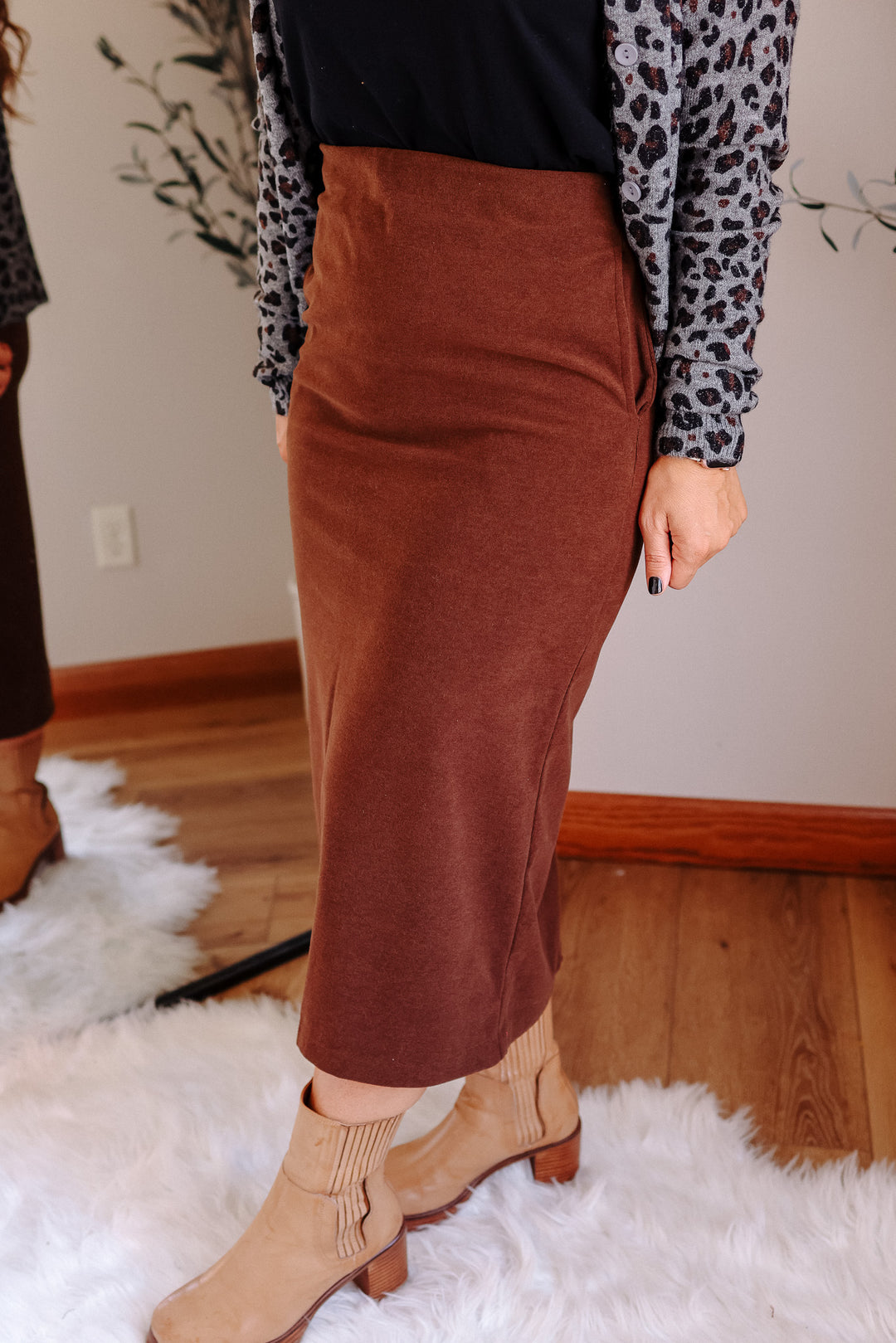 Estee Brush Midi Skirt - Coffee