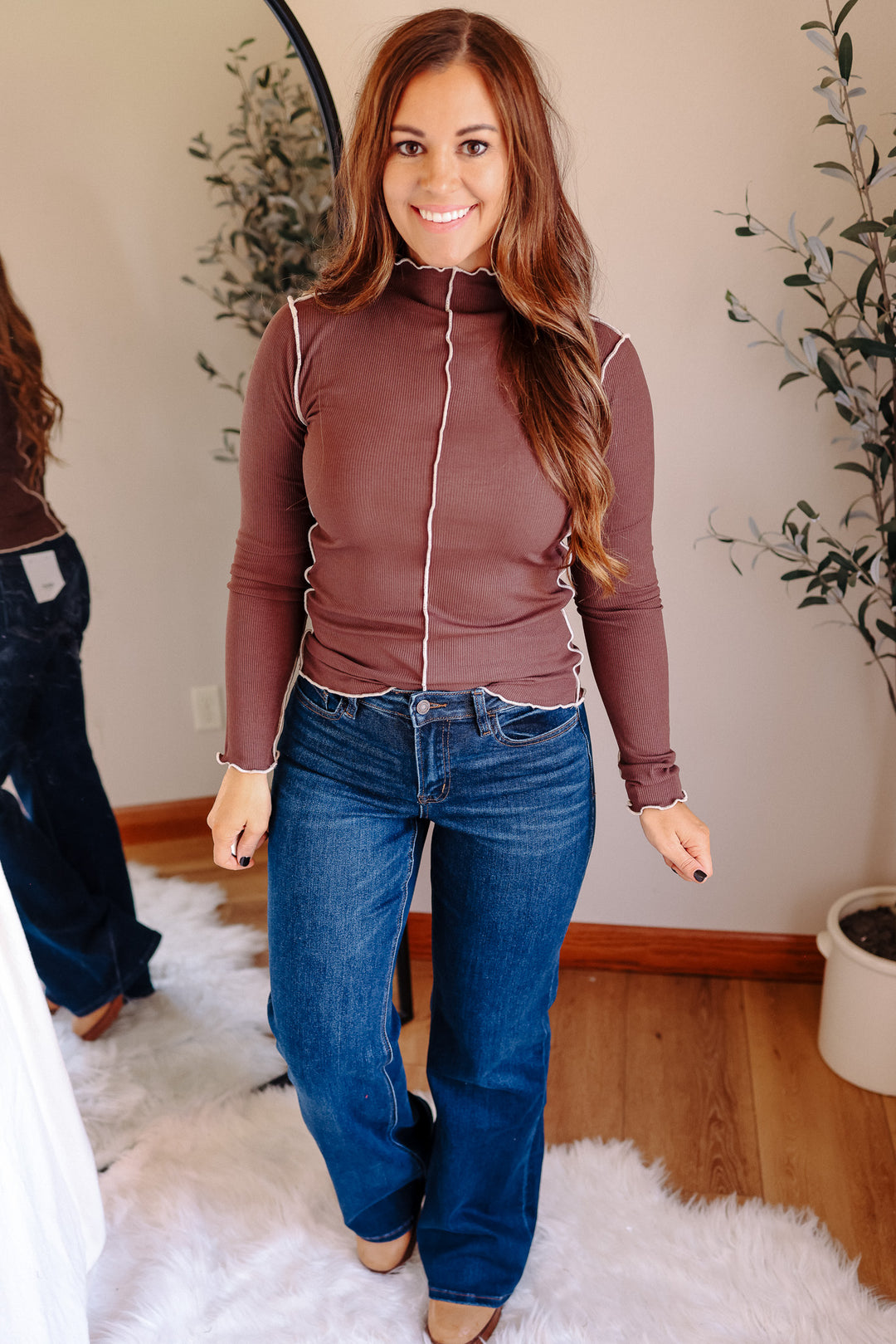 Jovie Cabbage Hem Top - Coffee