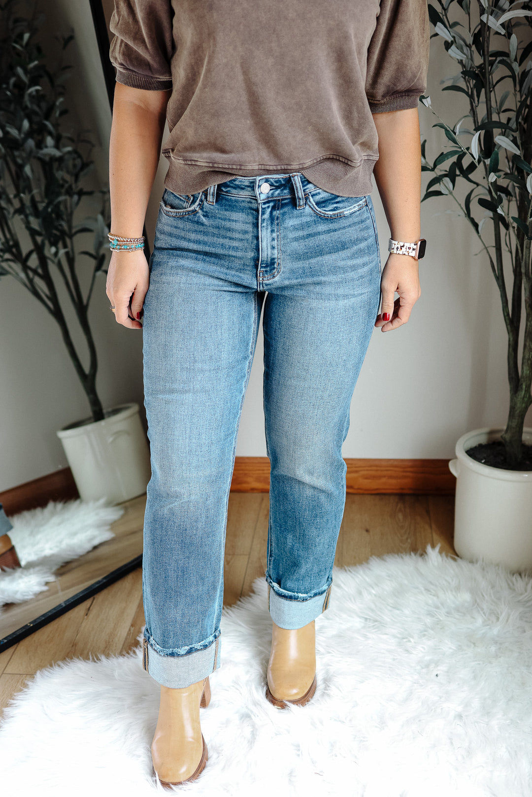 VERVET: NICO HIGH RISE CUFFED STRAIGHT JEANS