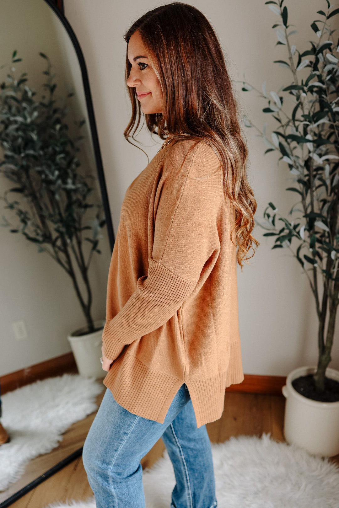 Essential Oversized Mockneck Sweater - Camel