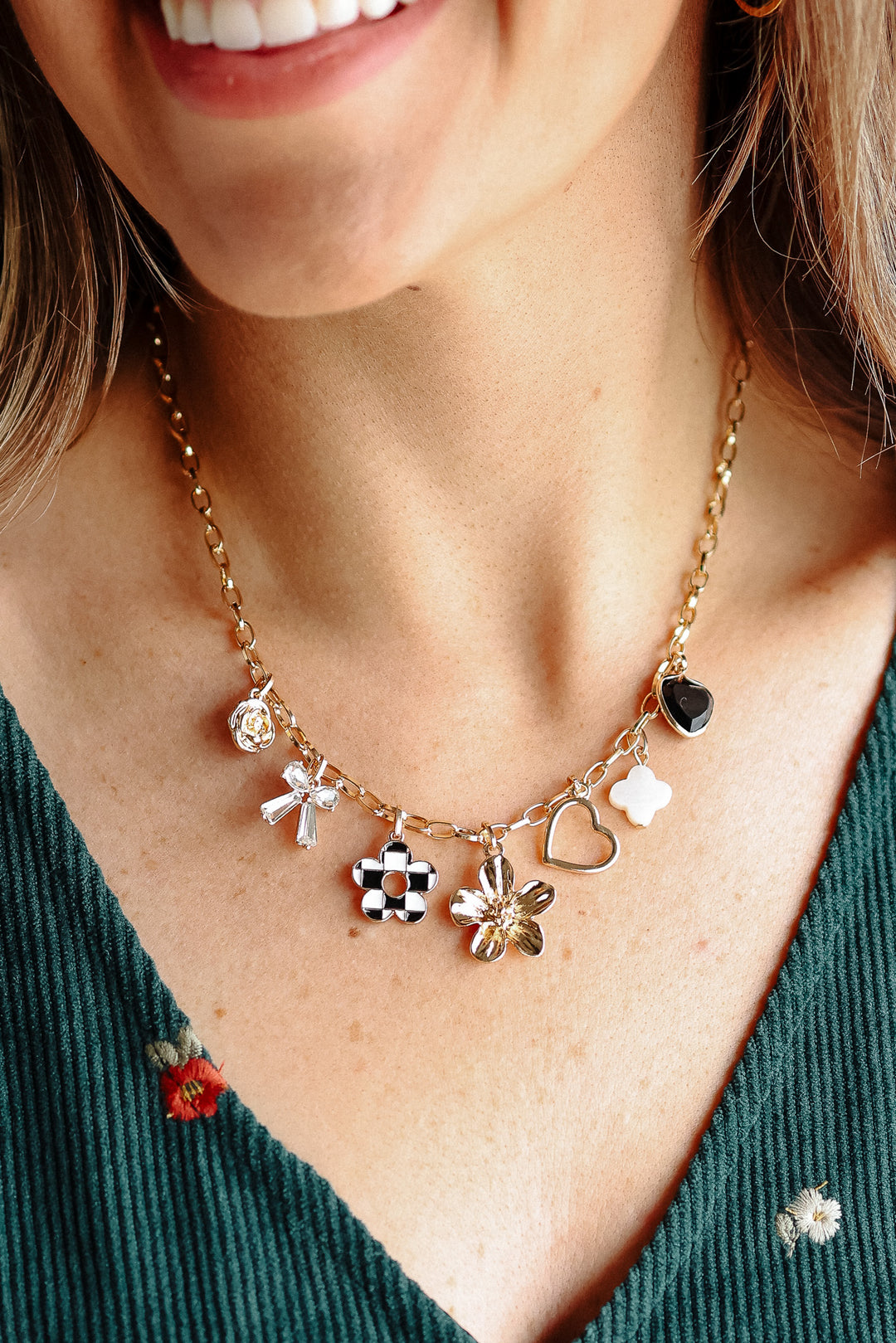 Bow Checker Heart Rhinestone Charm Necklace