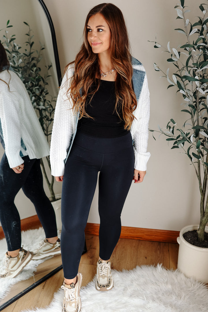 Cloud Light Contour High-Waisted Leggings