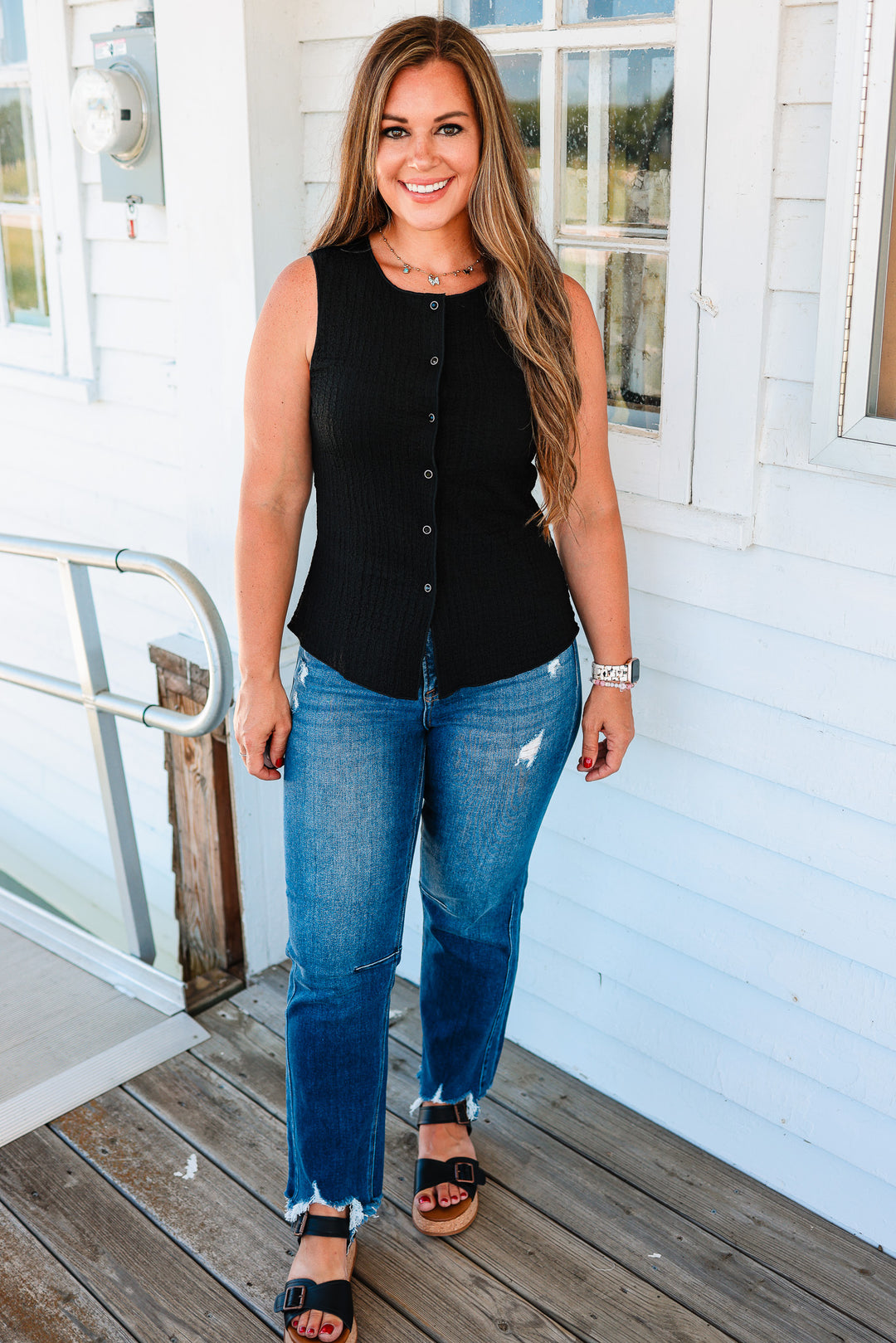 Cleo Texture Button-Down Tank - Black