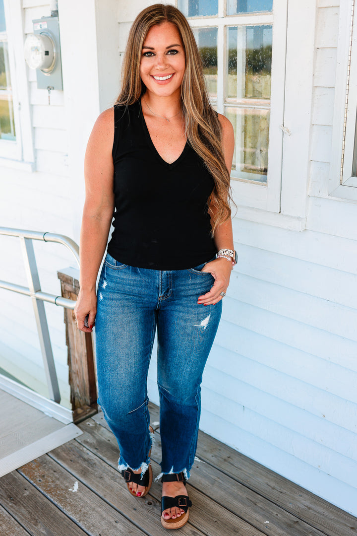 Gianna Ribbed V-Neck Tank Top - Black