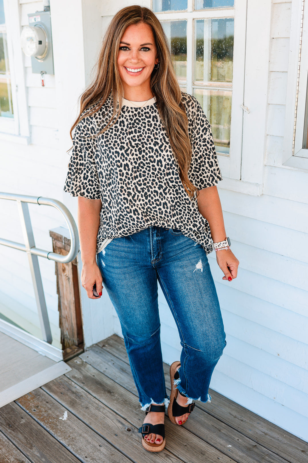 Boyfriend Tee - Layover Leopard