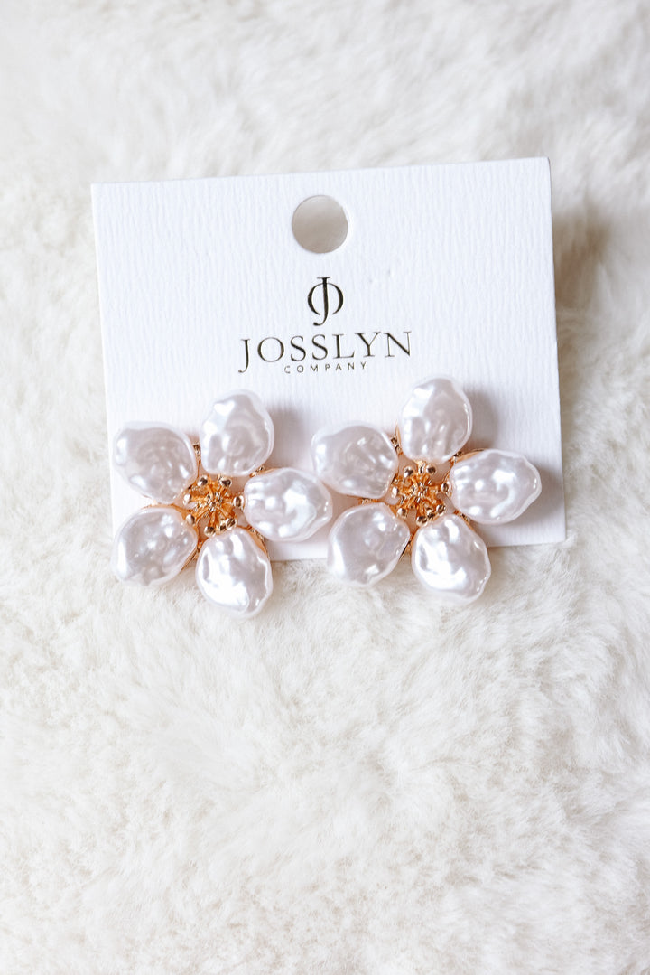 Vintage Bold Pearl Flower Stud Earrings