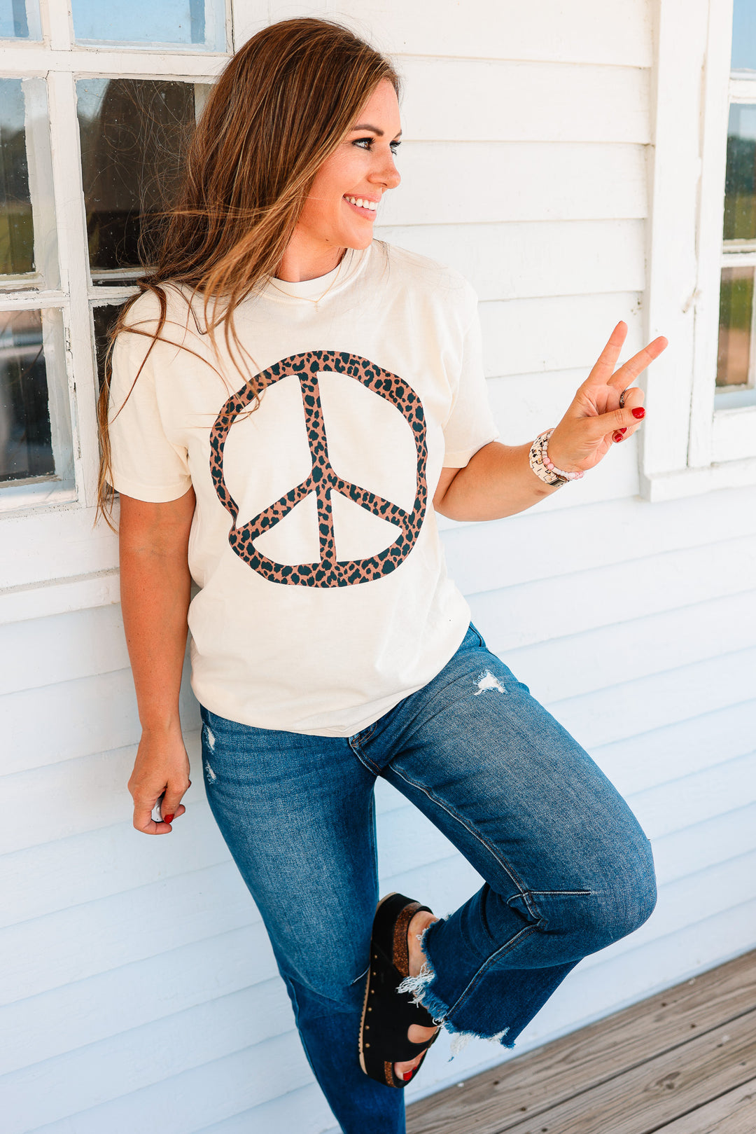 Leopard Peace Sign Graphic Tee - Ivory