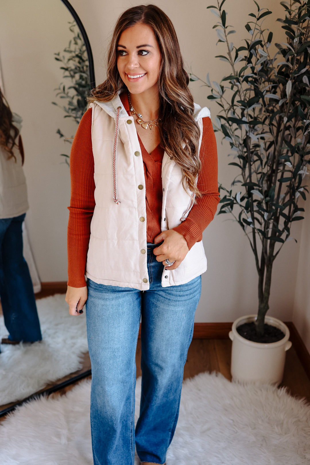 Jules Hoodie Puffer Vest - Ecru