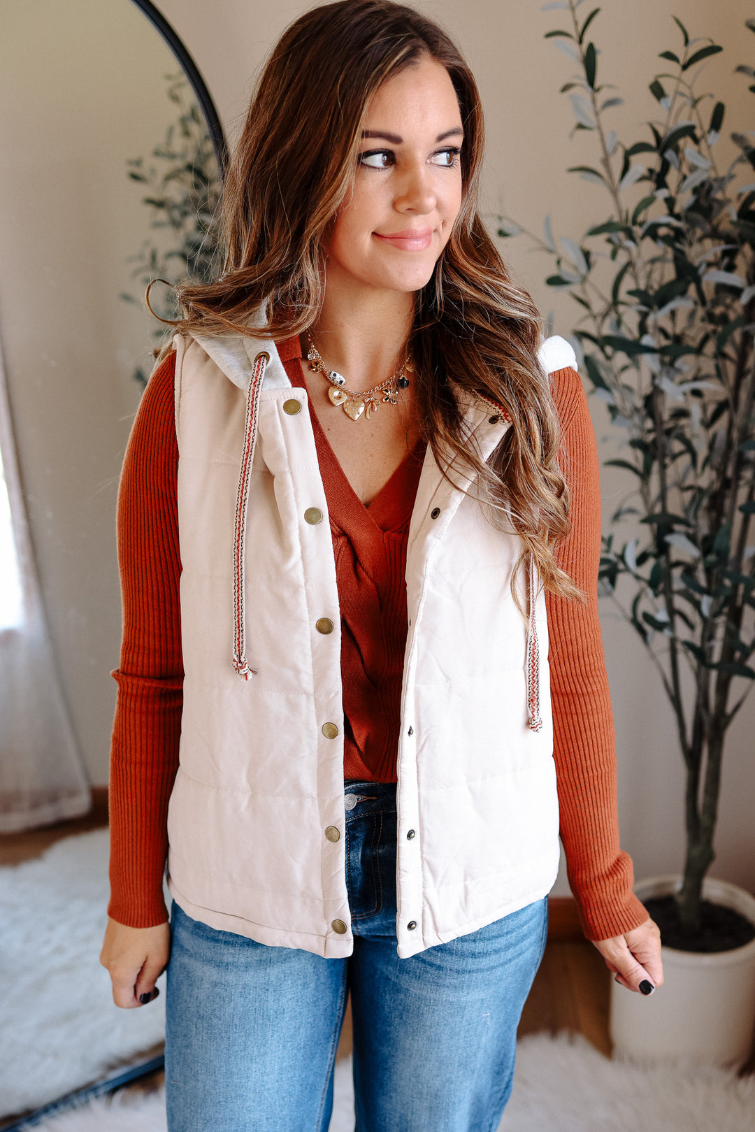 Jules Hoodie Puffer Vest - Ecru