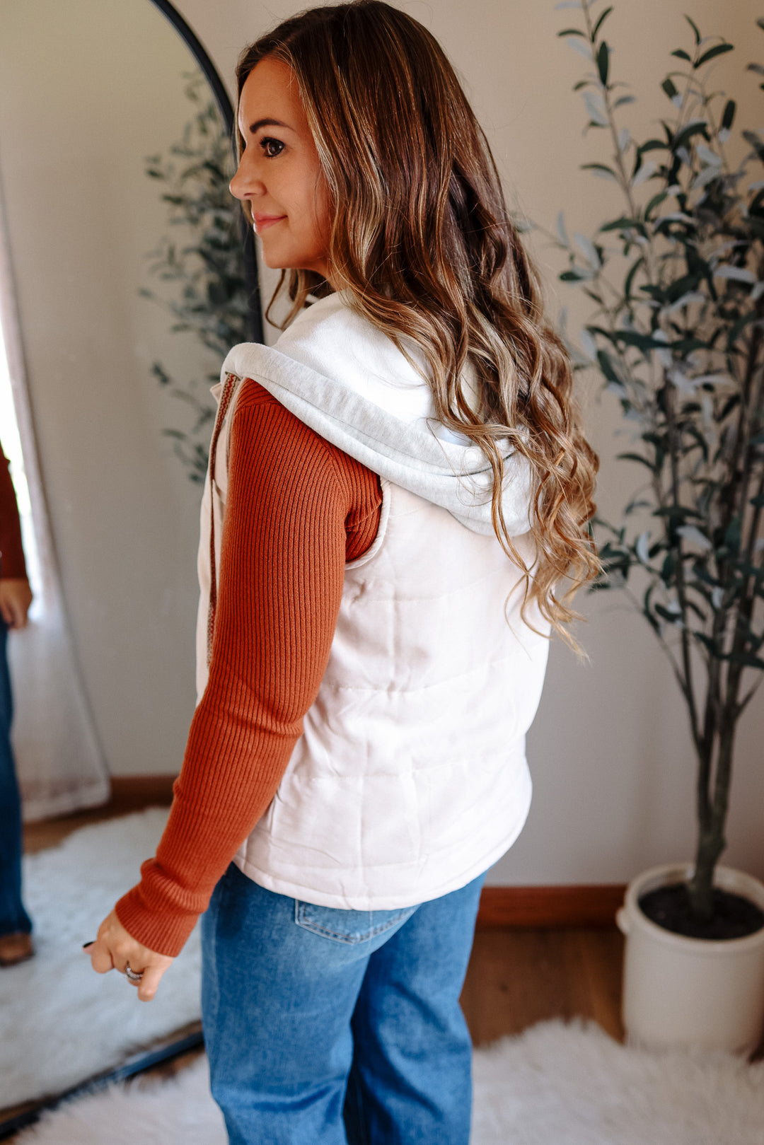 Jules Hoodie Puffer Vest - Ecru