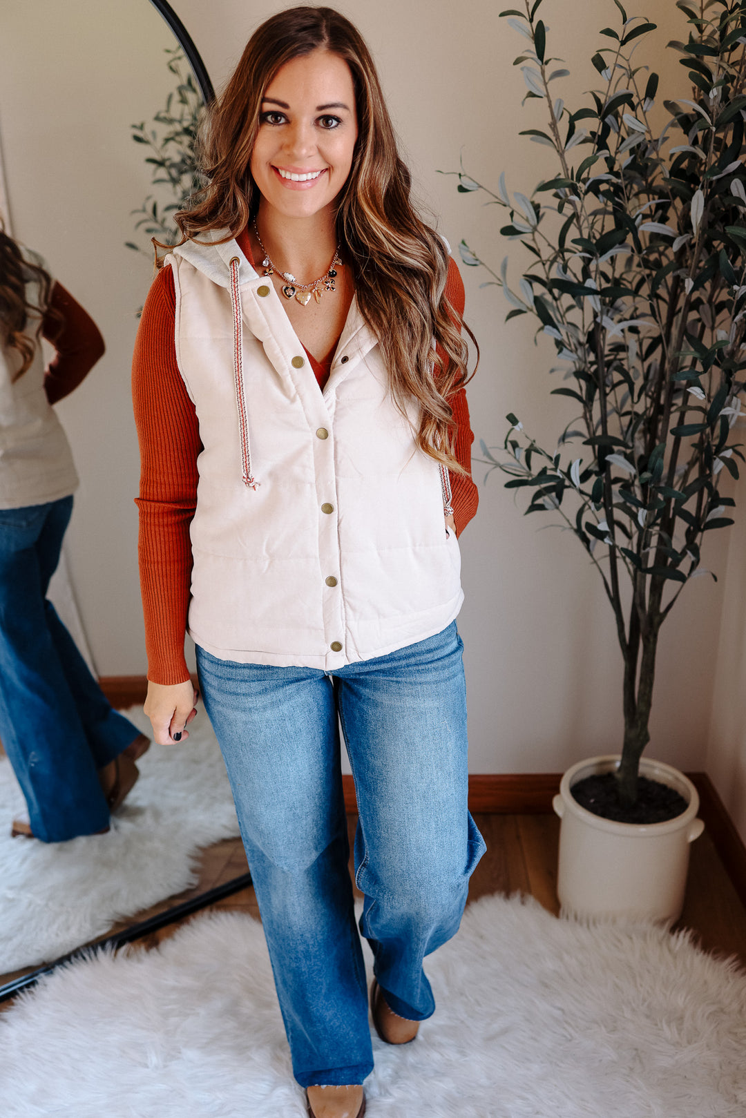 Jules Hoodie Puffer Vest - Ecru