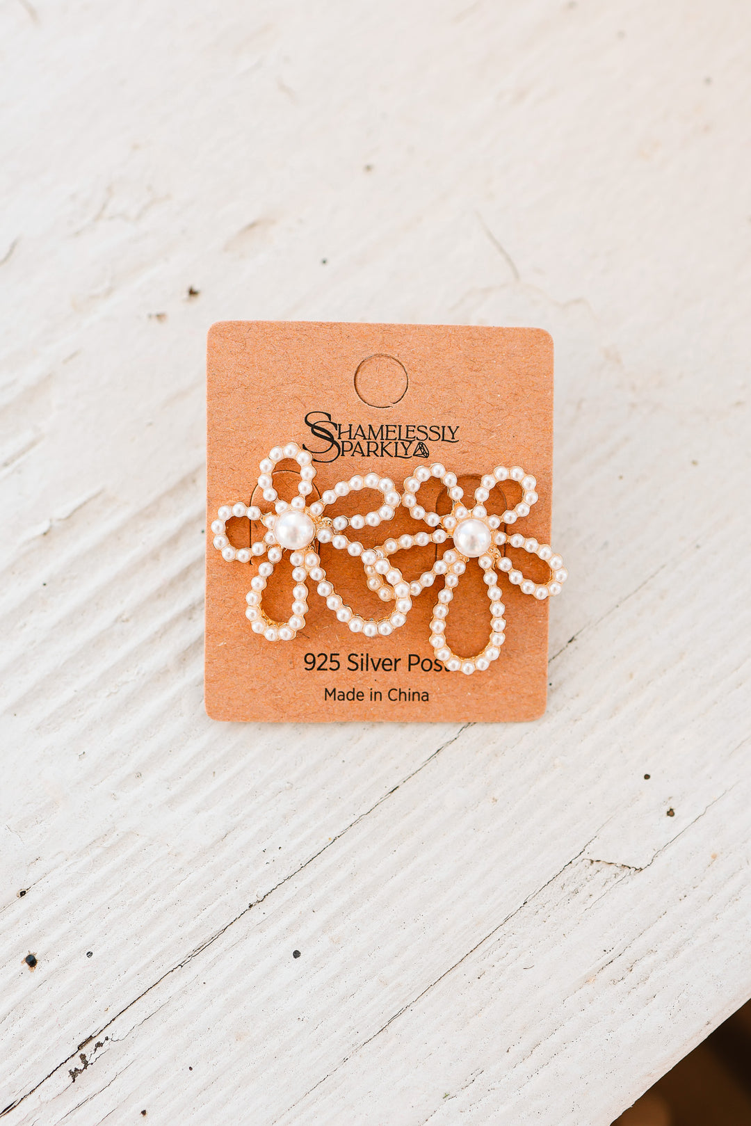 White Flower Pearl Stud Earrings