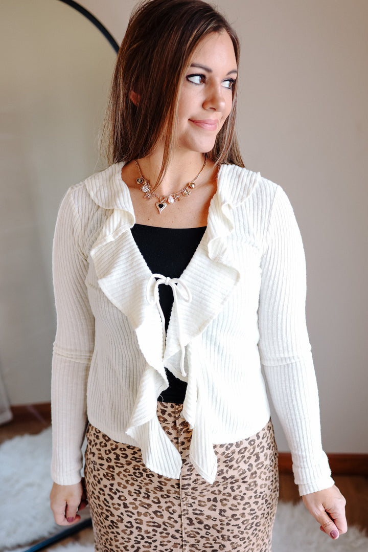 Katie Ruffled Ribbed Top - Ivory