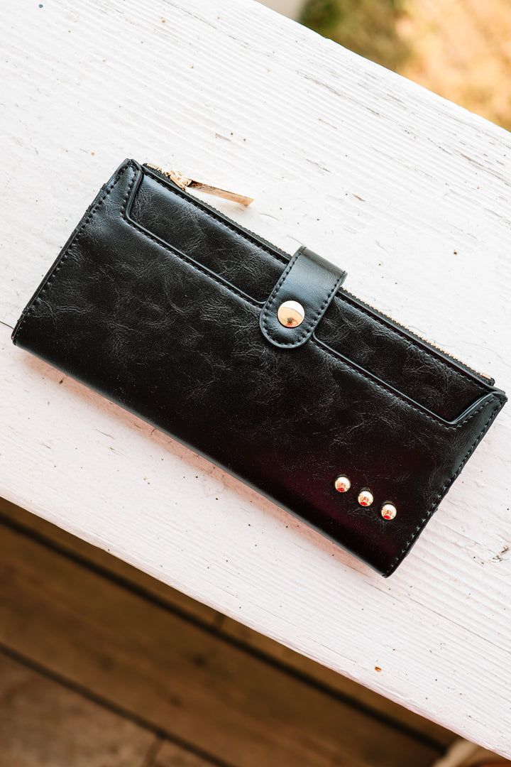 Essentials Carryall Wallet - Black