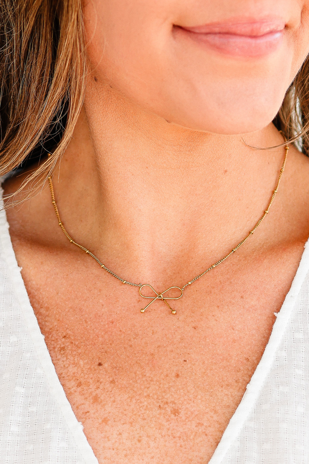 Dainty Bow Chain Necklace