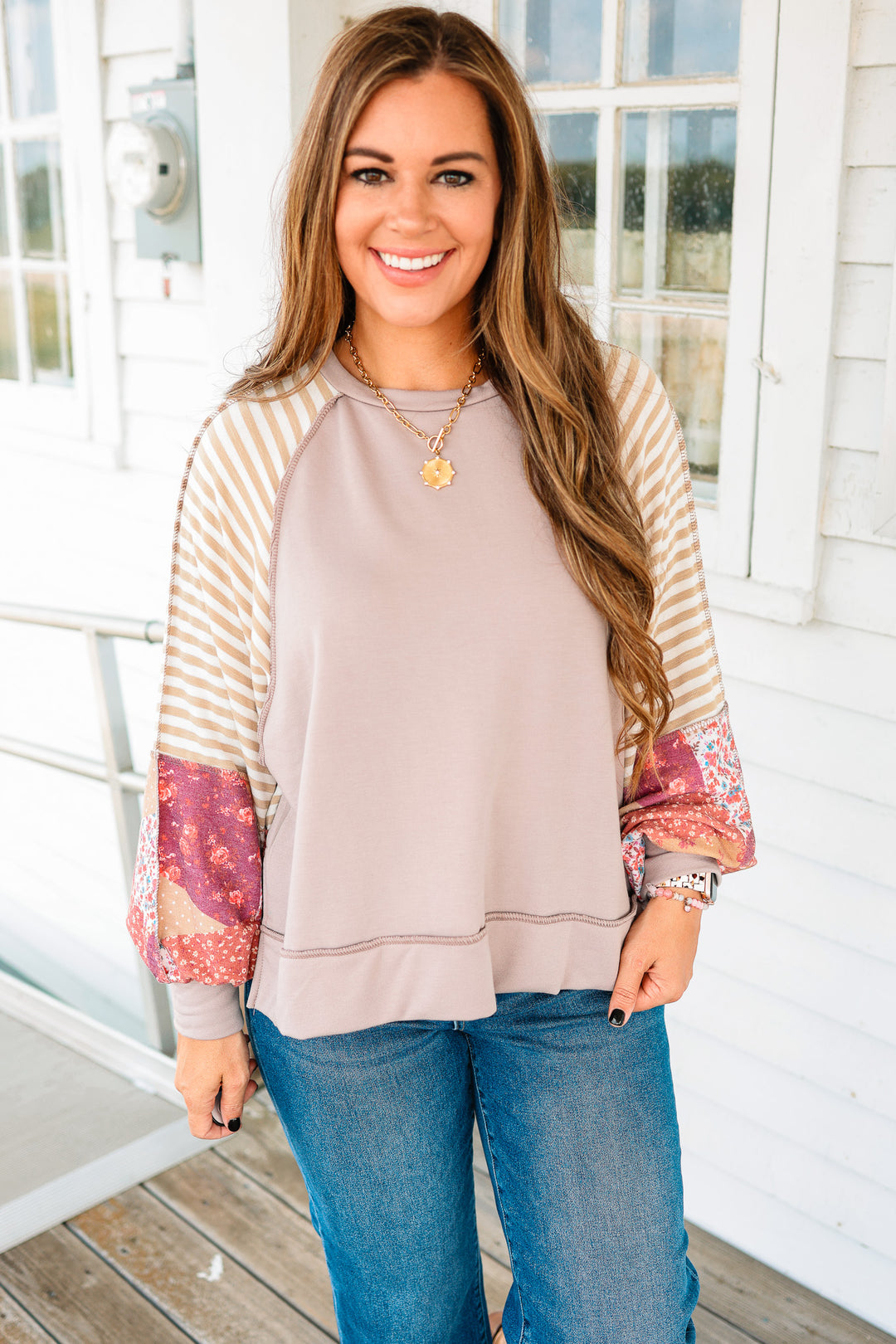 Stevie Raglan Pullover Top - Taupe/Rust