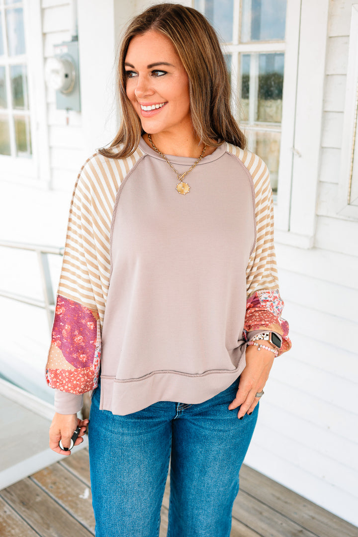 Stevie Raglan Pullover Top - Taupe/Rust