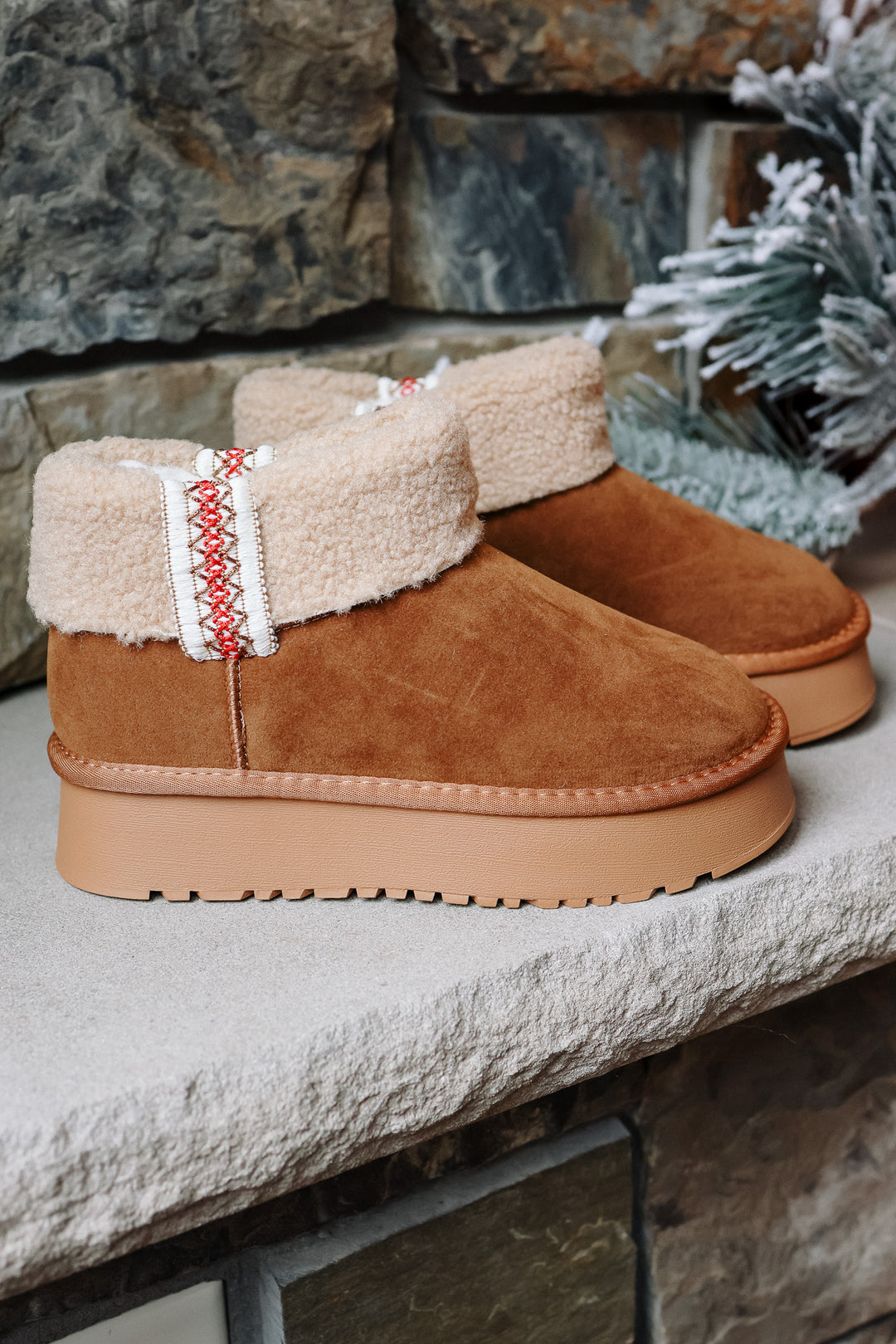 Robbie Sherpa Foldover Cuffed Boot - Camel
