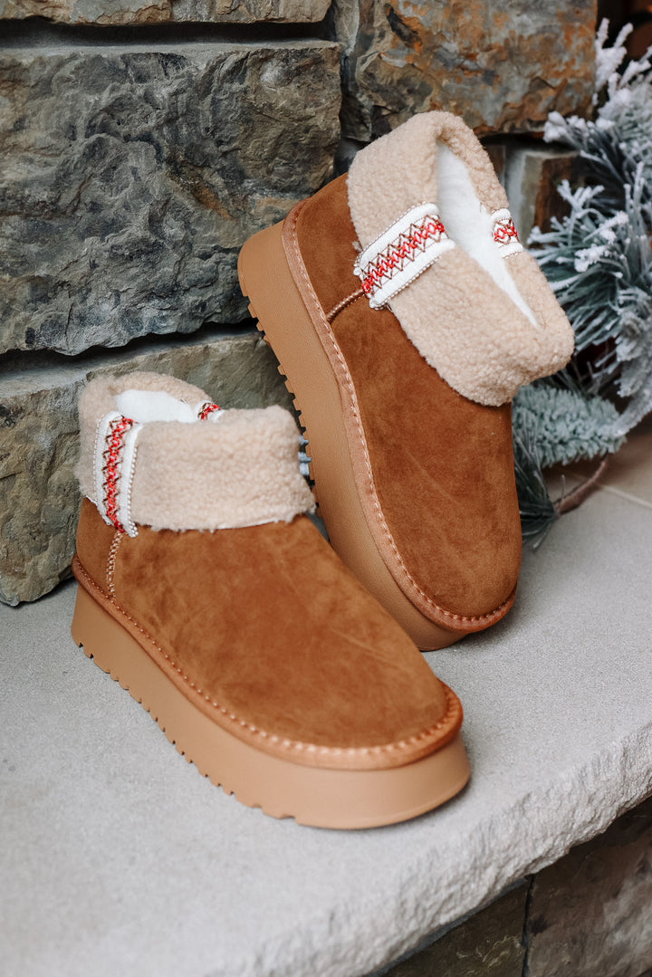 Robbie Sherpa Foldover Cuffed Boot - Camel