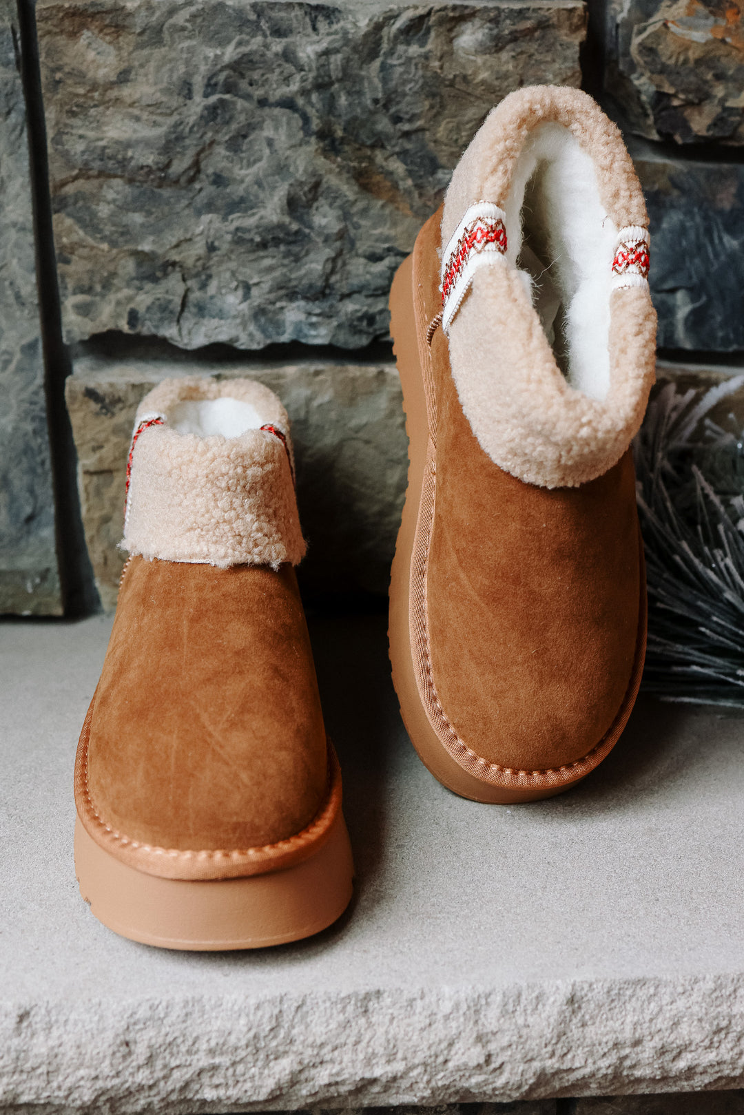 Robbie Sherpa Foldover Cuffed Boot - Camel