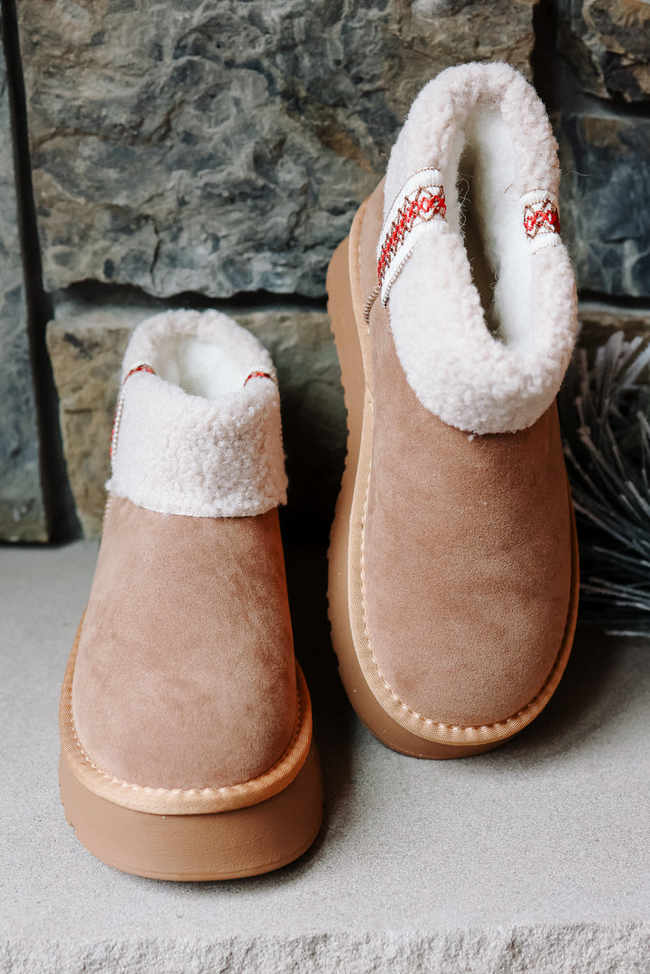 Robbed Sherpa Foldover Cuffed Boot - Tan