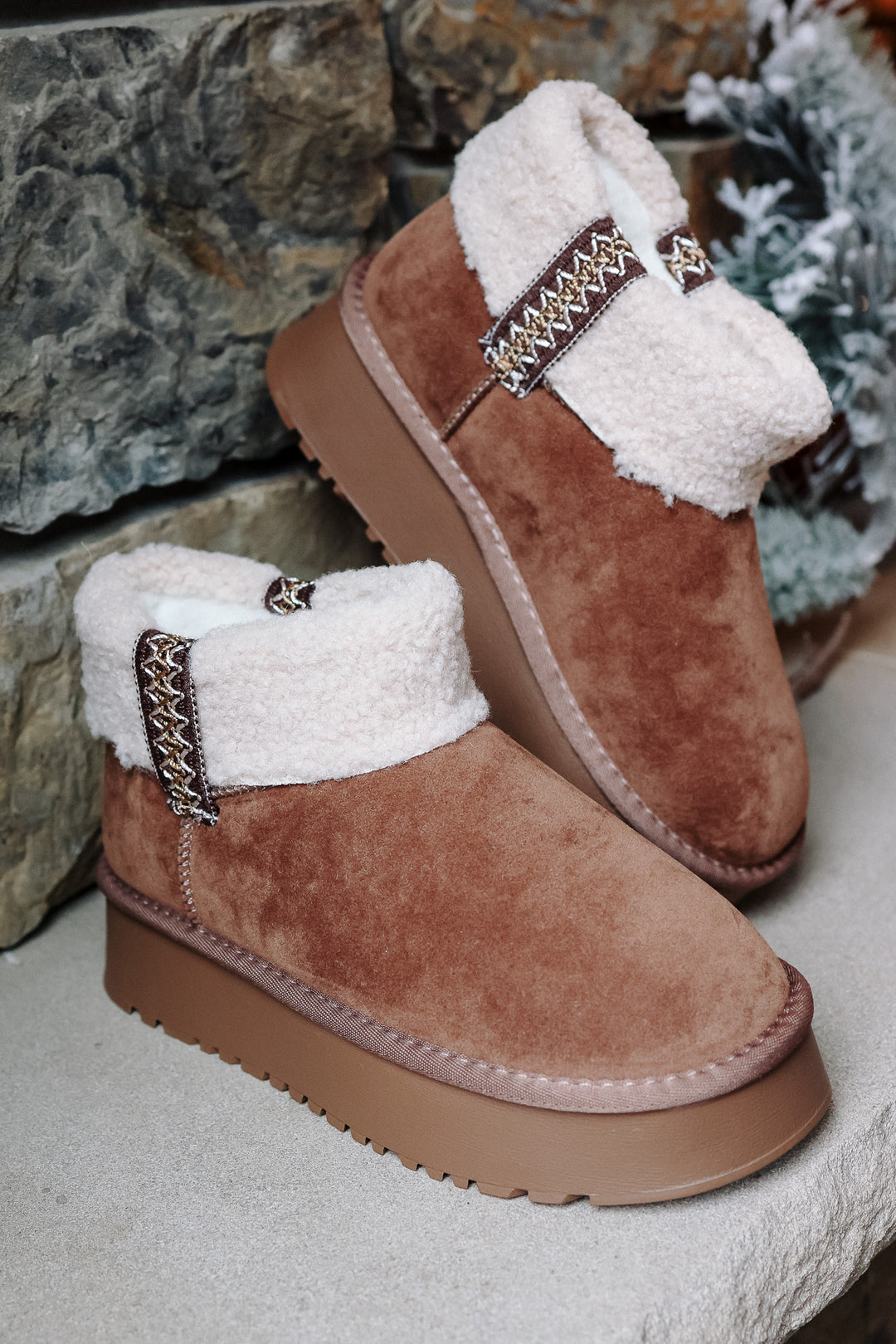 Robbie Sherpa Foldover Cuffed Boot - Mocha