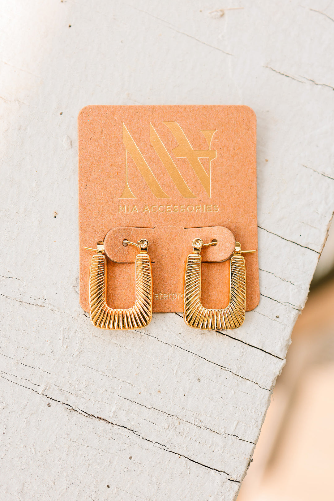Ribbed U-Hoop Gold Earrings