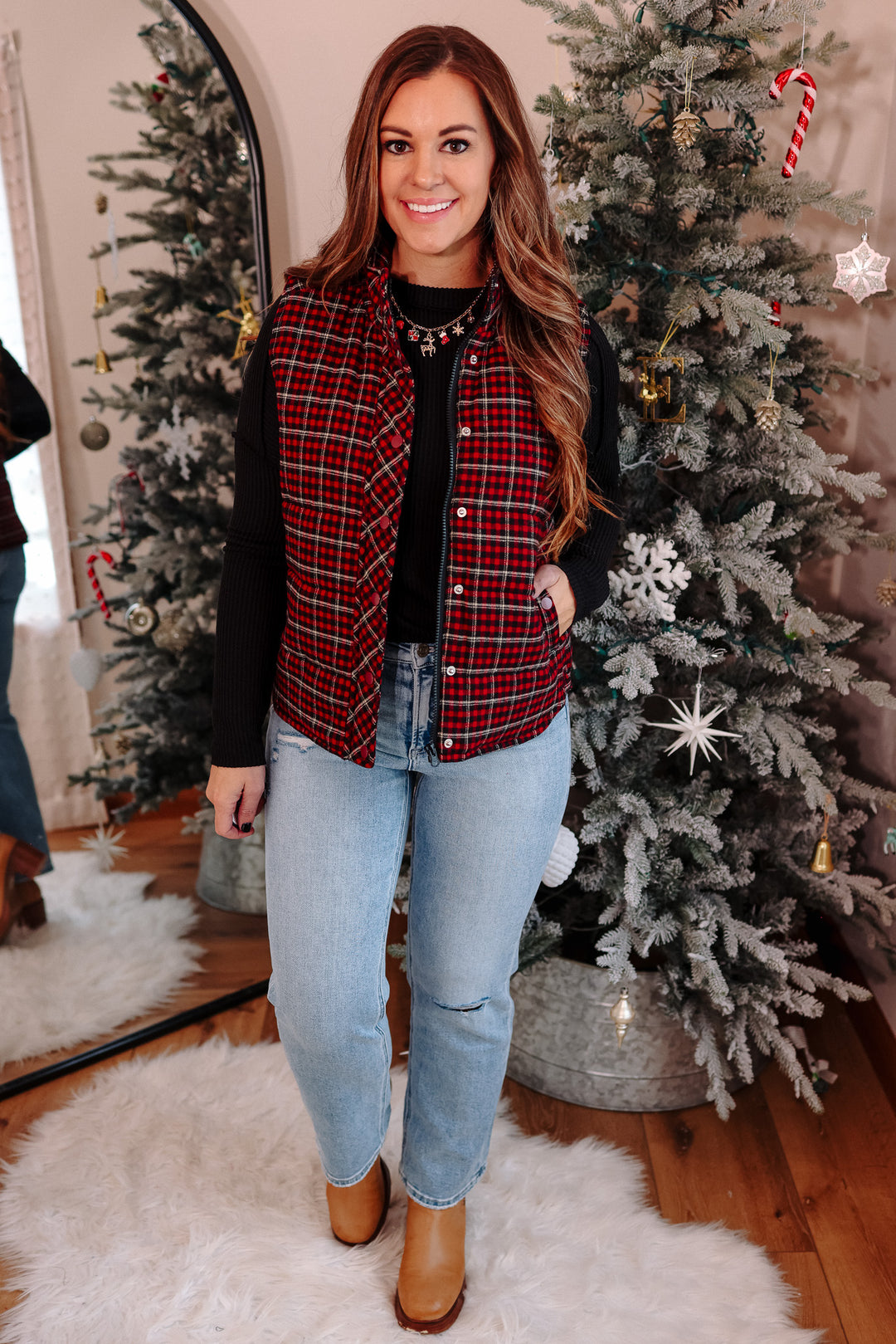 Lenora Plaid Puffer Vest - Red