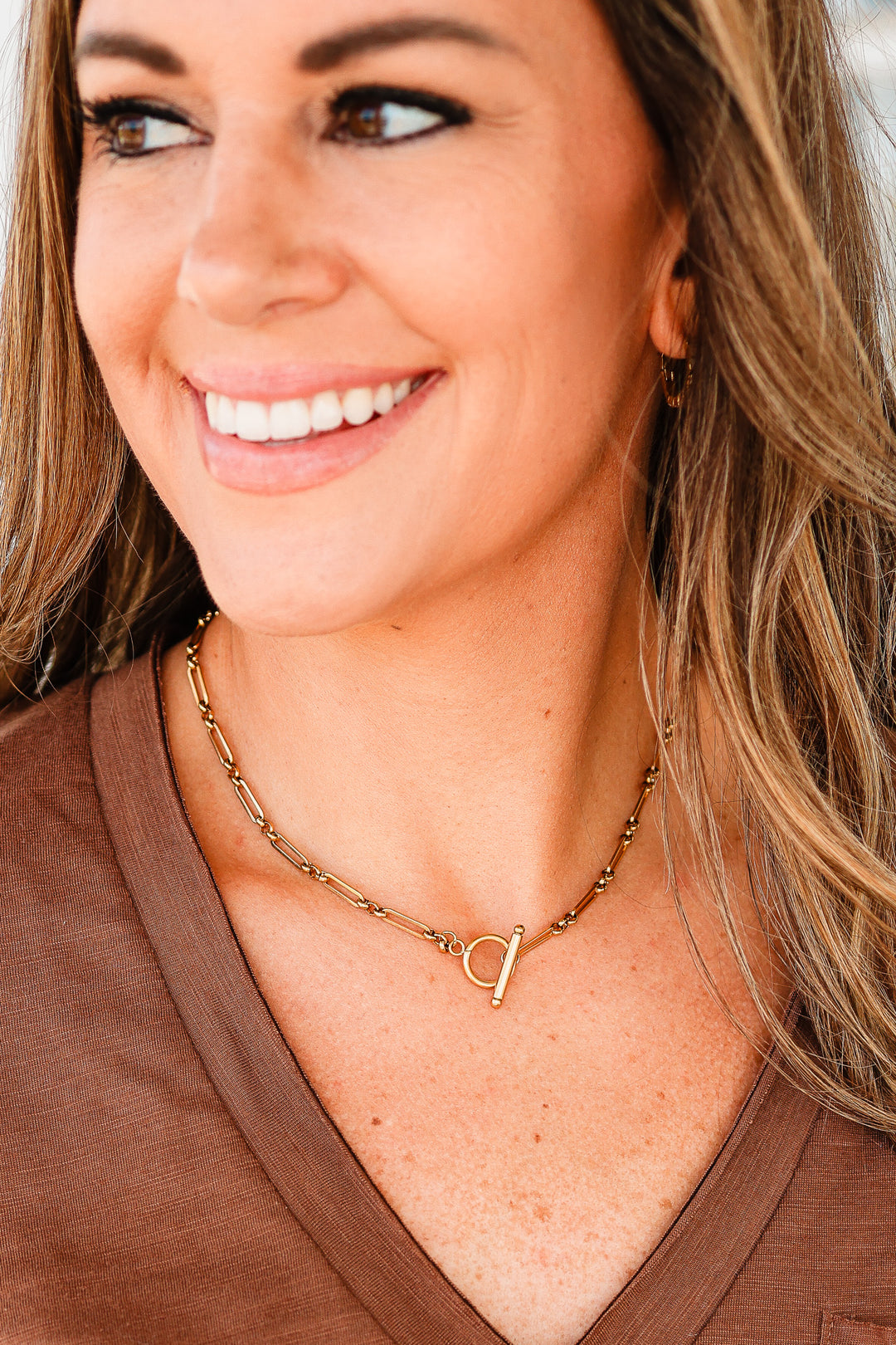 Paperclip Chain Toggle Clasp Necklace