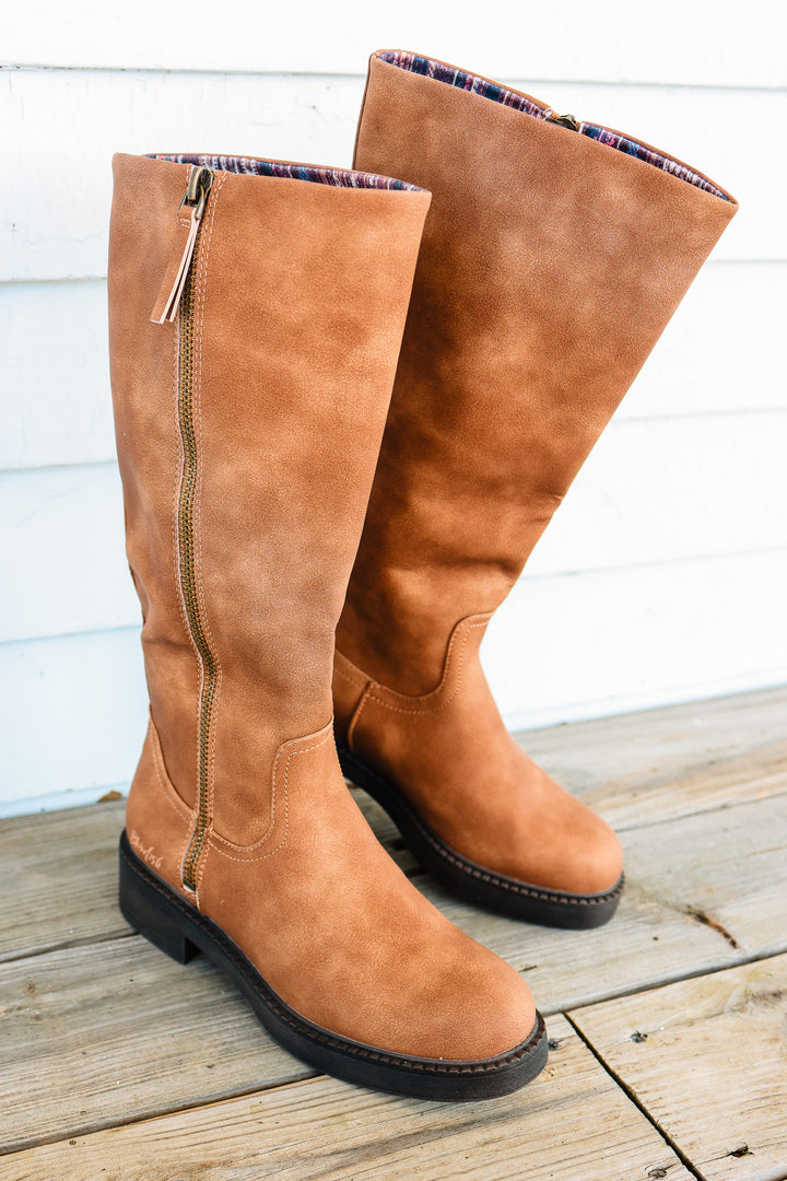 Venice Tall Boot - Tan