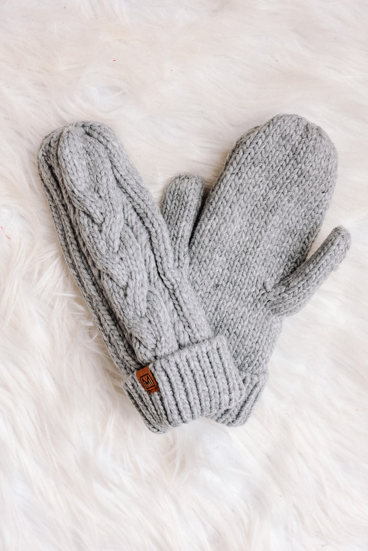 Fleece Lined Cable Knit Mittens - Light Grey