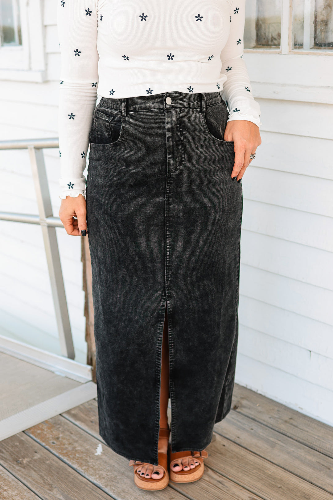 Jessa Snow Wash Corduroy Maxi Skirt - Black