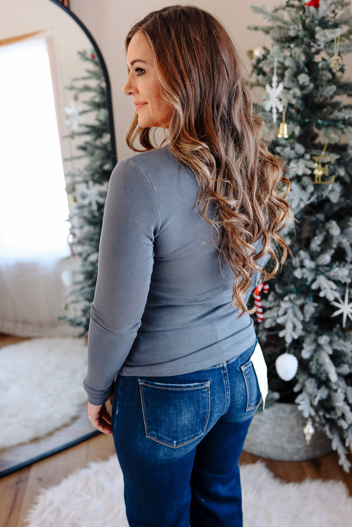 Sandy Ribbed Scoop Neck Top